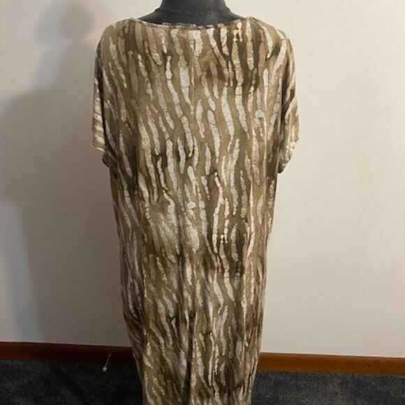 Peter Nygard Tan, White dress, size 1X - Picture 3 of 5